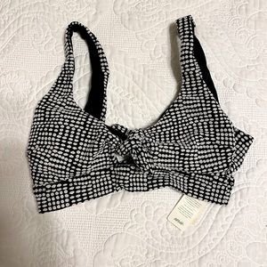 New w/ tags, AE bikini swim top, S